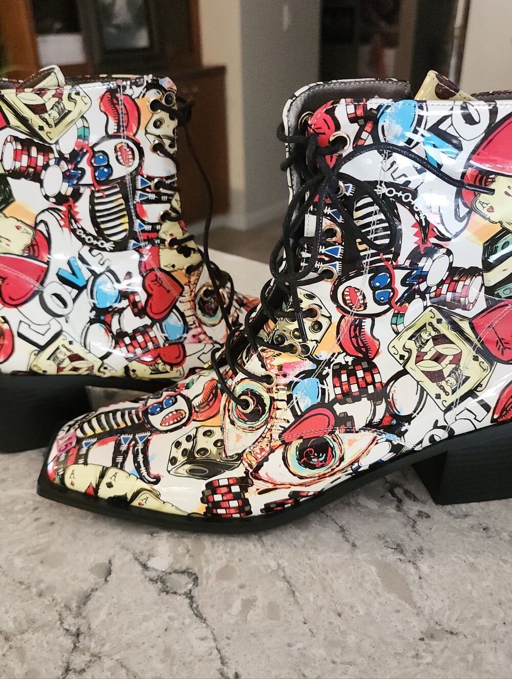 Bold & Beautiful Pop-Art Boots Size 10 - Picture 10 of 10